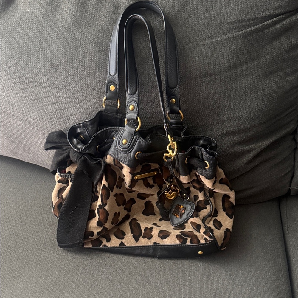 Vintage Juicy Couture Leopard Print Shoulder Bag with Black Details